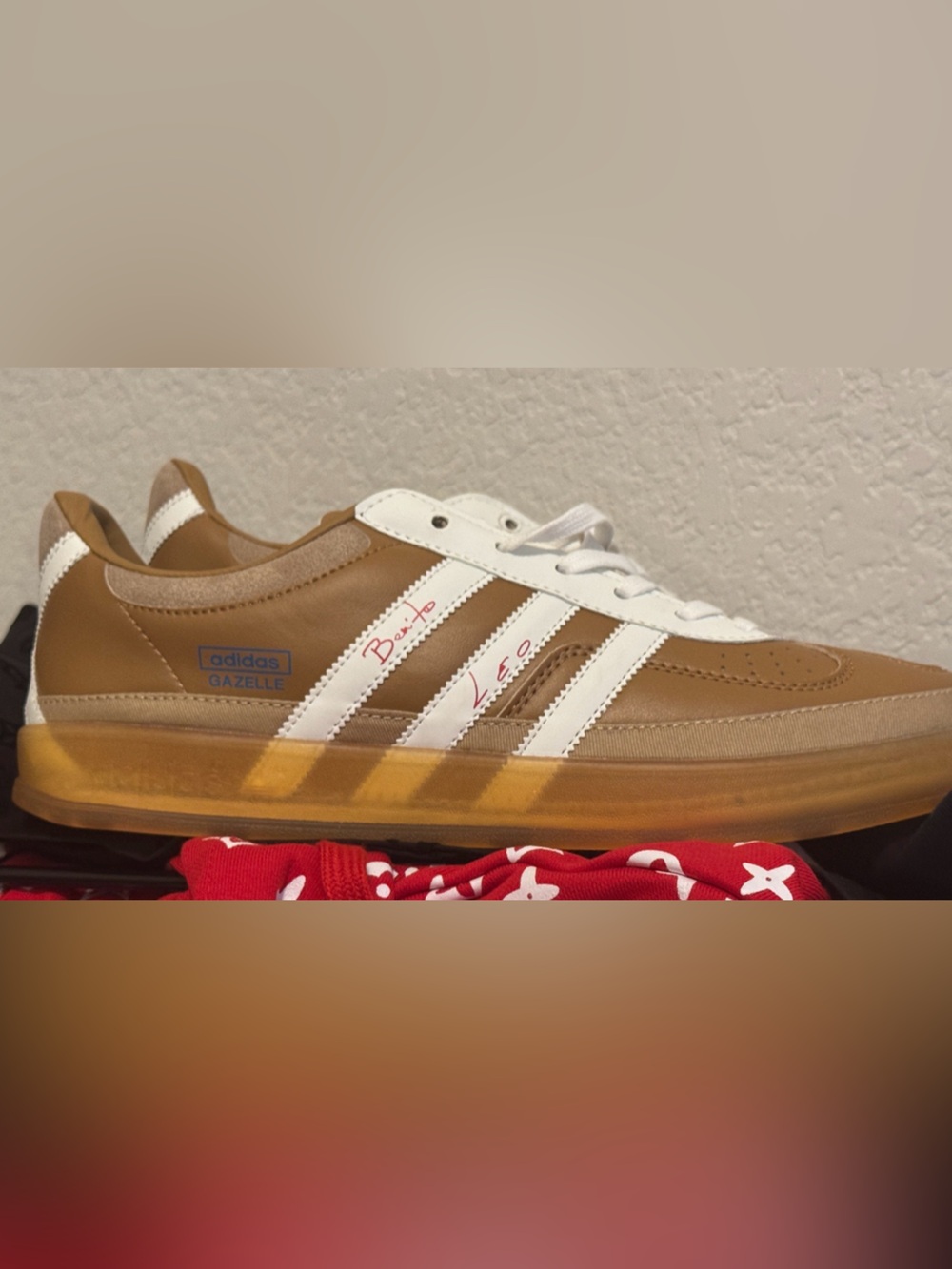Bad bunny Messi sneakers Casual Sneaker in Tan and White